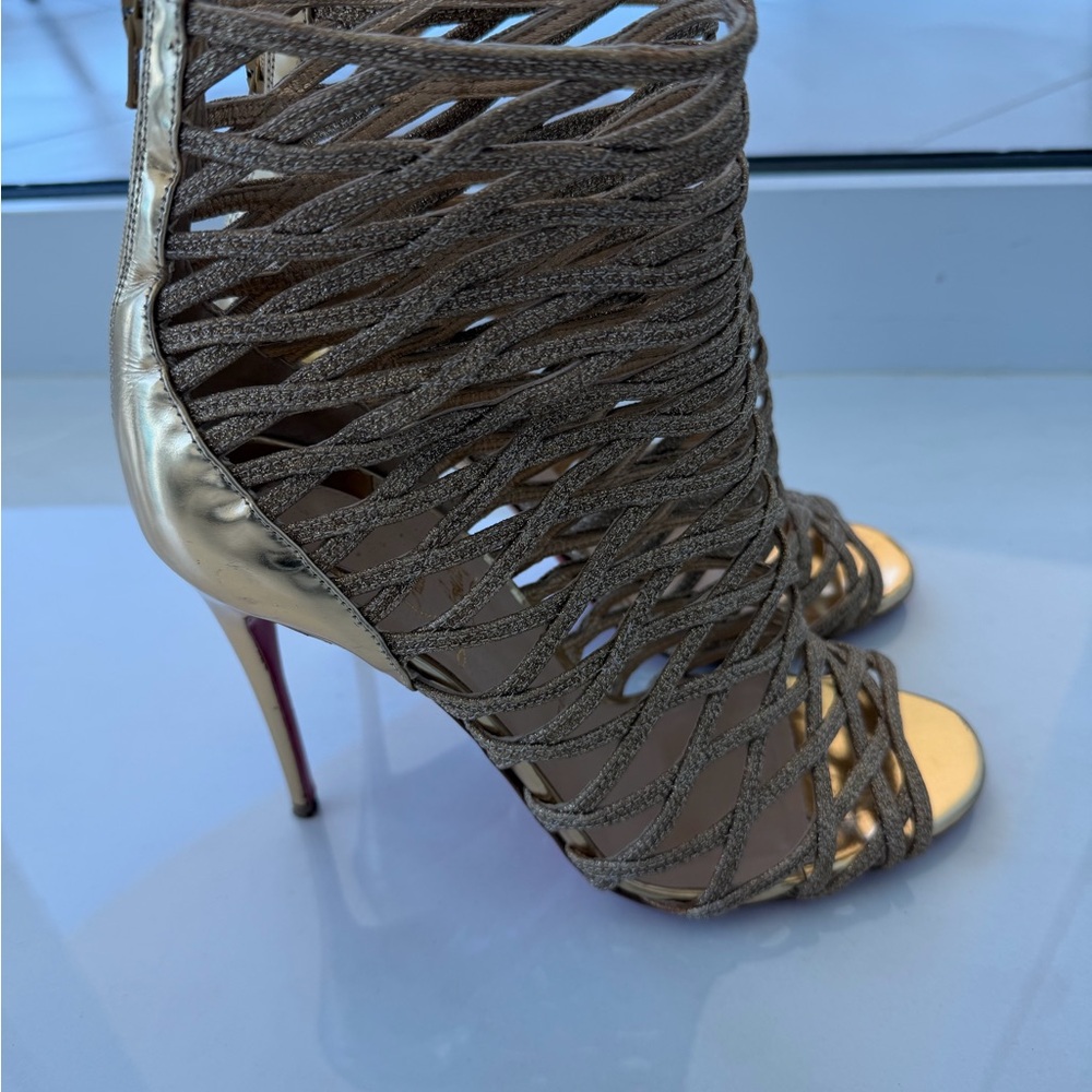 Christian Louboutin Heels - Picture 4 of 7